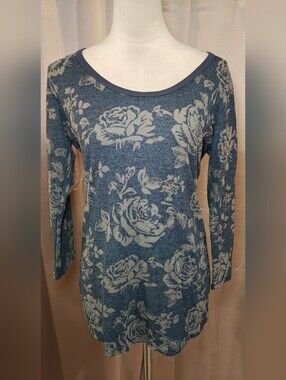 💙🩶Y2K Grungy ERGE Designs Blue Floral Thermal Tunic Top💙🩶